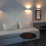 Chelidonia Luxury