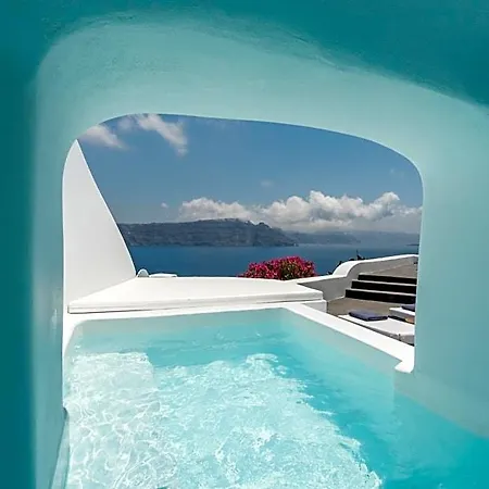 Chelidonia Luxury