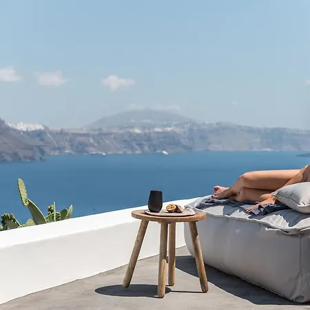 Chelidonia Luxury Hotel