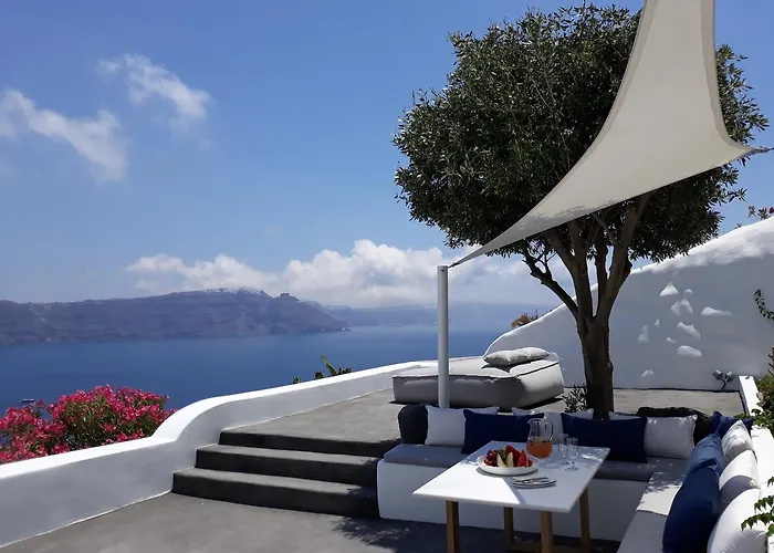 Chelidonia Luxury Oia