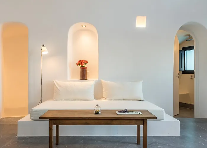 Chelidonia Luxury Hotel