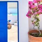 Ξενοδοχείο Chelidonia Luxury 4*