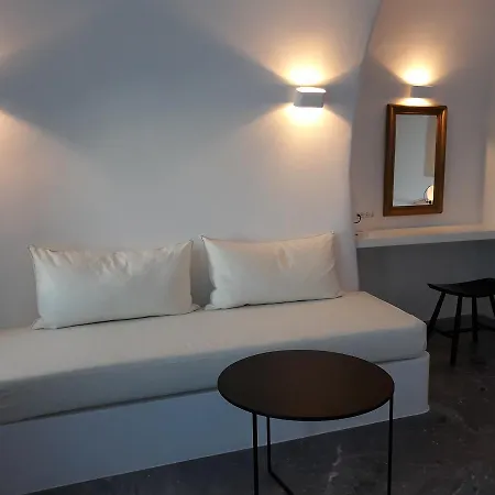 Chelidonia Luxury