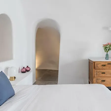 Chelidonia Luxury 호텔 이아