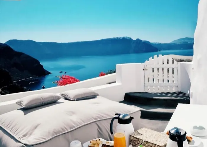 Szálloda Chelidonia Luxury Ía